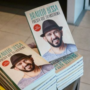 Novo livro de Bráulio Bessa já está disponível no RioMar