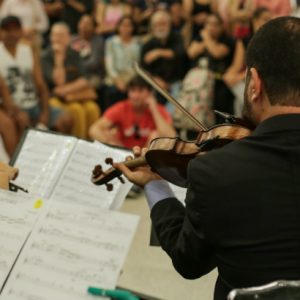 Concerto de Páscoa com Orquestra Matéria Prima no RioMar