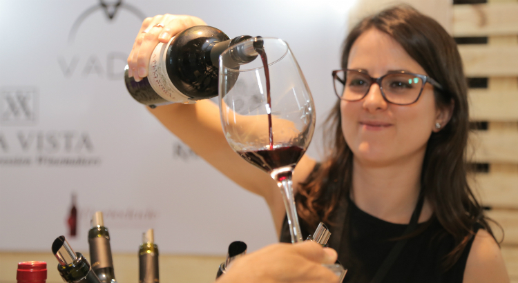 RioMar Recife recebe feira de vinhos com mais de 200 rótulos