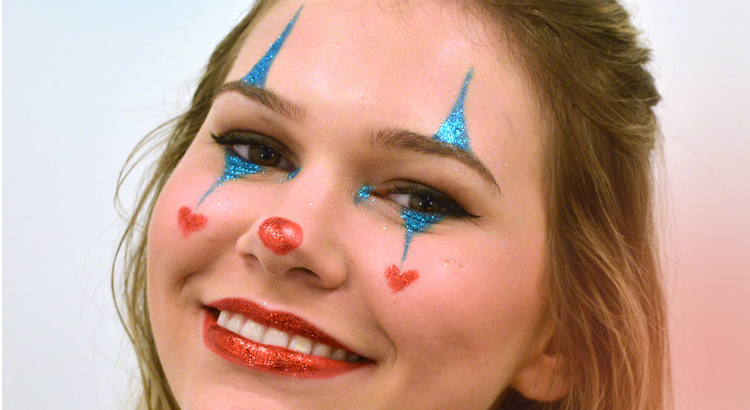 Sephora oferece make-up express gratuita para o Carnaval