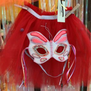 Saias e máscaras de Carnaval para os pequenos na Mercatore