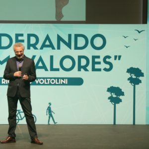 No RioMar, Ricardo Voltolini destaca liderança com sustentabilidade