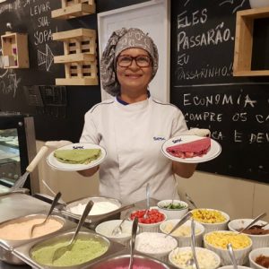 Inove seu cardápio: Aprenda a receita das tapiocas coloridas