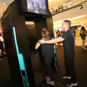 Elevador X desafia os gamers na Arena Virtual Experience