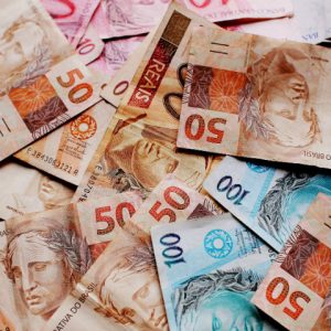 Mega-Sena acumula novamente e pode pagar R$ 120 milhões