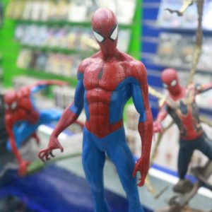 Dica nerd da semana: colecionável realista do Homem-Aranha