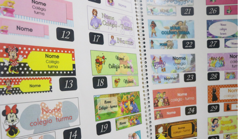 Na MicroArt, etiquetas escolares personalizam a volta às aulas
