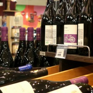 Semana do Vinho Perini com vários rótulos em oferta