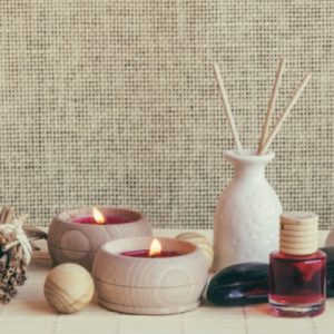 Difusores e aromatizadores para manter a casa perfumada