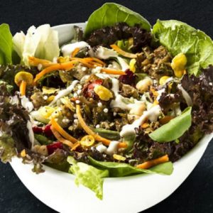 Saladas saborosas da Boali agora no RioMar Online
