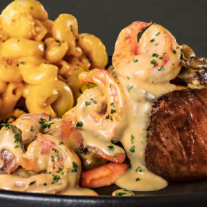 Outback apresenta novos pratos New Gold Steaks