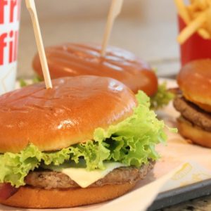 Sabadou com McDonald’s! Conheça a linha premium de sanduíches