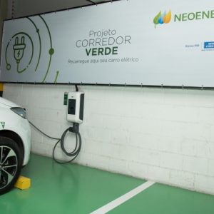 Veículos elétricos: pontos de abastecimento agora no RioMar