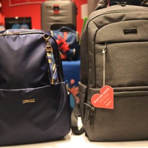 Viagem romântica? Encontre de malas a mochilas na Sestini