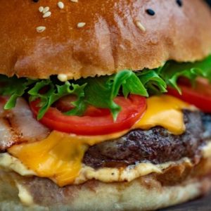 Quarta do Hambúrguer RioMar Online: sabor e descontos para você