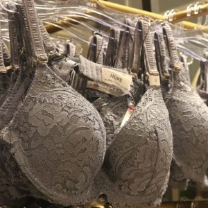 Moda íntima feminina: loja Hope inaugura no RioMar