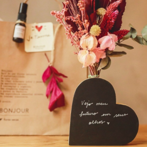 Presente romântico da Bonjour Flores para o Dia dos Namorados