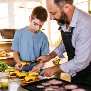 Pai apaixonado por culinária? Encontre o presente ideal
