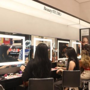 Sephora tem serviços de maquiagem com 30% de desconto
