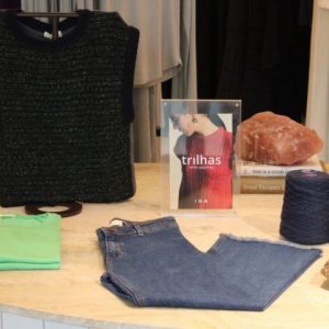 IDA: coleção ‘Trilhas’ reaproveita tricô e dá novos significados