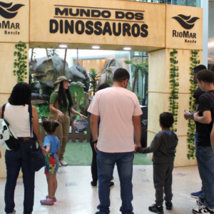 Mundo dos Dinossauros recebe Instituto do Autismo