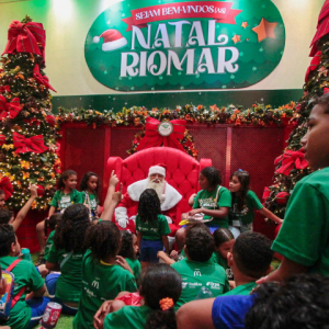 IJCPM traz crianças de bairros vizinhos para curtir o Natal