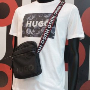 Hugo: roupas e acessórios com descontos especiais